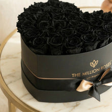 Load image into Gallery viewer, Heart Black Box | Black Roses