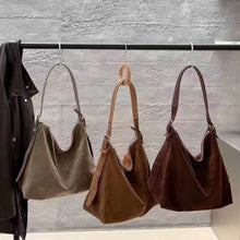 Load image into Gallery viewer, Women's High-Capacity Genuine Leather Shoulder Bag – Pillow-Shaped Commuter Bag