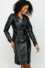 Load image into Gallery viewer, The Folcata Black Leather Women Jacket