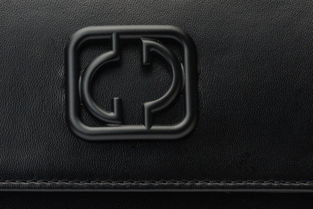 The Maneadero Black Leather Handbag
