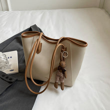 Load image into Gallery viewer, Textured Retro Minimalist Shoulder Bag