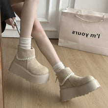 Load image into Gallery viewer, Women's Retro Height-Boosting Snow Boots - Lace-Up Winter Boots with Extra Padding