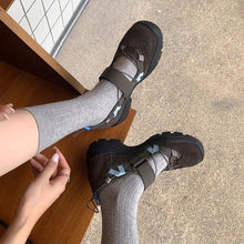 Load image into Gallery viewer, Women's Retro Chunky Platform Velcro Sneakers | Breathable Mesh | Height Lift