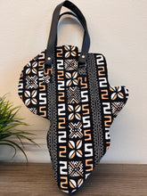 Load image into Gallery viewer, Shadia Kente African Map Hand Bag
