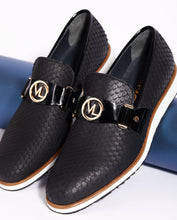 Load image into Gallery viewer, The Legacy Black Leather Men Casual Loafer Shoe