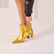 Load image into Gallery viewer, The Golden Glow Gold Leather Kitten Heel Women Boot