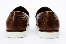 Load image into Gallery viewer, The Sperry Tan Leather Tassel Loafer Men Shoe