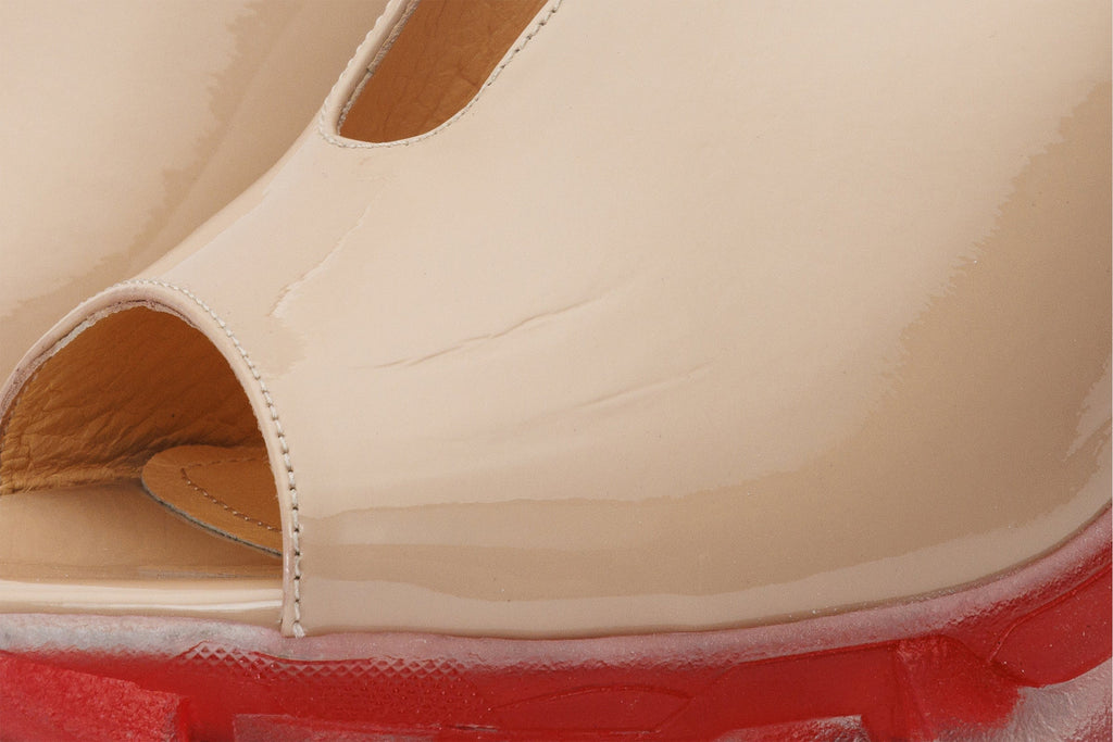 The Caratal Cream Patent Leather Women Sandal