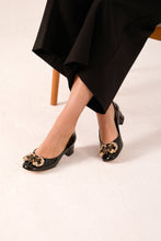 Load image into Gallery viewer, The Foggia Black Leather Block Heel Pump Women Shoe