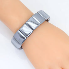 Load image into Gallery viewer, 15x20mm Tera Hertz Rectangle Stretchy Bracelet, Sku#U1998