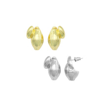 Load image into Gallery viewer, Gold Silver 3D Shell Stud Earrings, Sku#L736