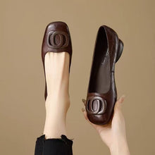Load image into Gallery viewer, Women's Vintage Round Toe Slip-On Flats | Chunky Low Heel Casual Shoes
