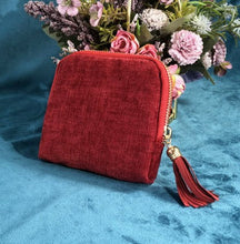 Load image into Gallery viewer, Tassel Crystal Pearl Jewelry Bag – Bracelet &amp; Bangle Storage Pouch