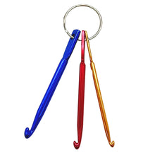 Load image into Gallery viewer, 3mm - 5mm Aluminum Crochet Hook Keychain Set