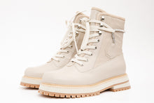 Load image into Gallery viewer, The Arata Cream Leather Lace-Up Ankle Women Boot With a Side Zipper