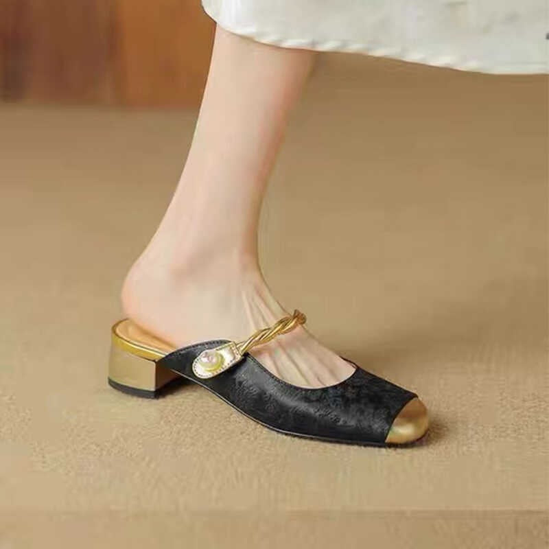 Closed Toe Half Slippers