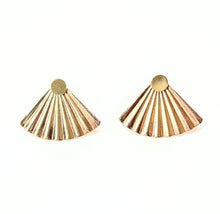 Load image into Gallery viewer, Secret Fan Ear Jacket stud earrings