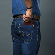 Load image into Gallery viewer, Ryan Classic Bi-Fold Wallet