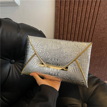 Load image into Gallery viewer, Crocodile Pattern Envelope Clutch Bag