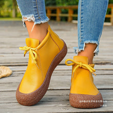 Load image into Gallery viewer, Women's Retro Lace-Up Soft Leather Casual Shoes - Plus Size Available