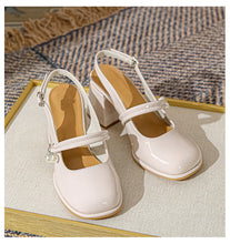 Load image into Gallery viewer, Women's Wide-Fit Chunky Heel Sandals | Plus-Size Round-Toe Block Heel