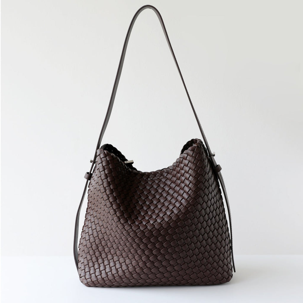 Large-Capacity Woven Bucket Shoulder Bag – Retro Commuter Underarm Bag