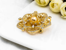 Load image into Gallery viewer, Pave Flower Pin Brooth, P32