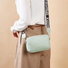 Load image into Gallery viewer, Quilted Crossbody Bag
