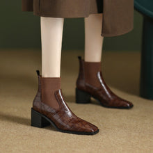Load image into Gallery viewer, Women's Chunky Heel Square Toe Cowhide Leather Pumps | Minimalist Luxury Heels