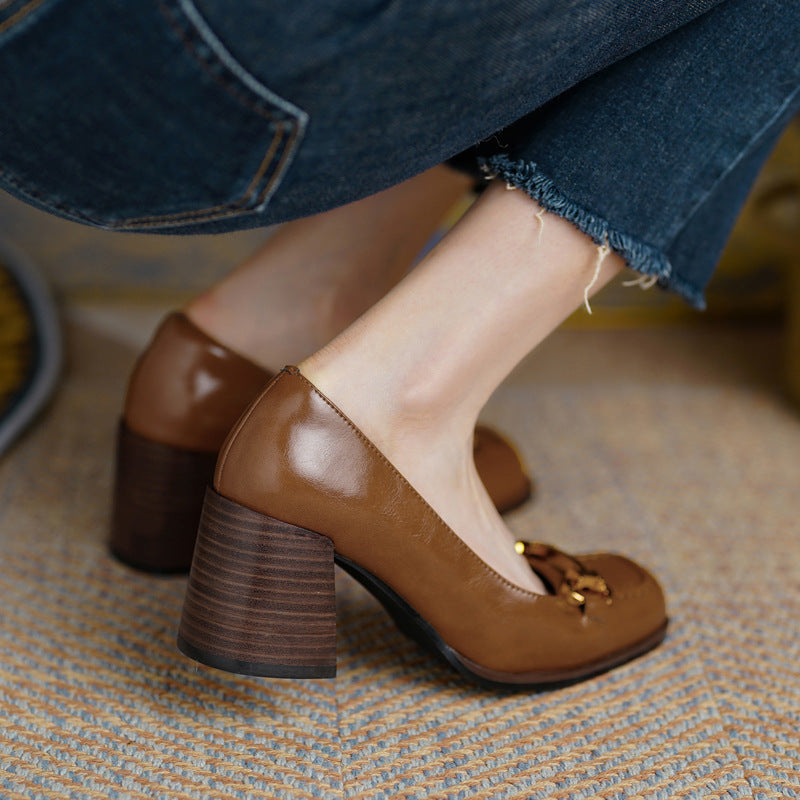 Women's Retro Square Toe Chunky Heel Pumps - French Style Block Heel Shoes