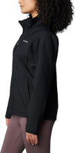 Load image into Gallery viewer, Columbia Womens Kruser Ridge III Softshell Jacket