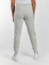 Load image into Gallery viewer, Puma Dazed T7 Track Pants