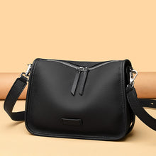 Load image into Gallery viewer, Women's Large Leather Saddle Crossbody Bag – Stylish Commuter Handbag