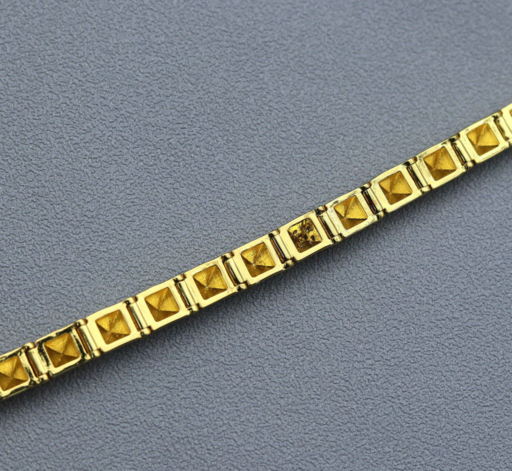 CZ Pyramid Buckle Bracelet, Sku#B197