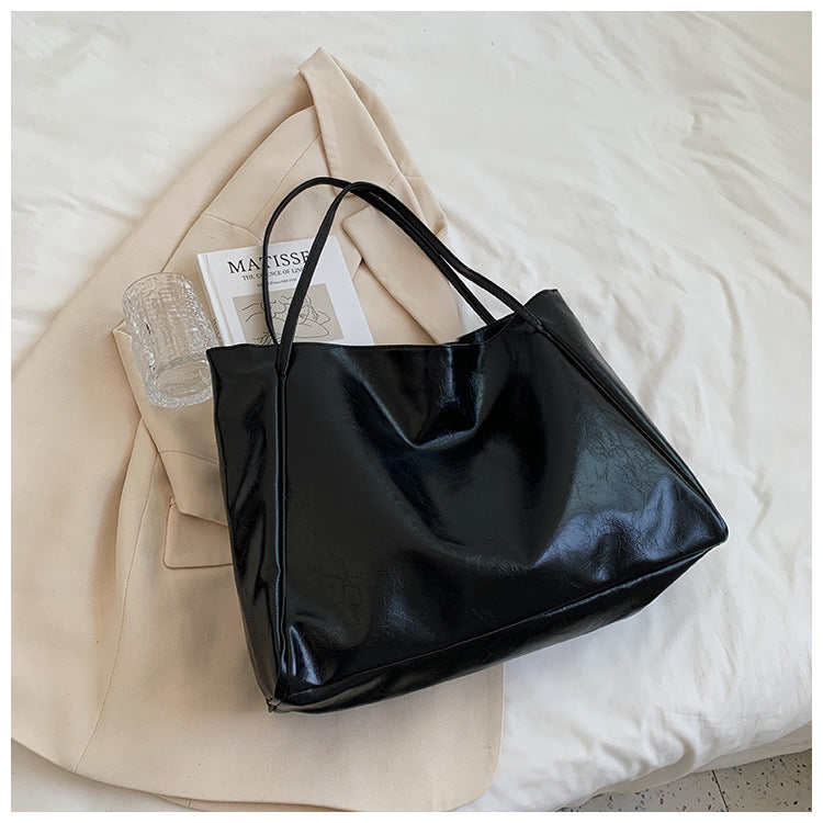 Women's Large Capacity Soft PU Leather Shoulder Bag Retro Casual Handbag