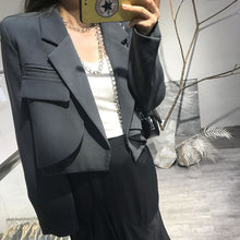 Load image into Gallery viewer, Elegant Versatile Short Blazer For Women