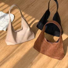 Load image into Gallery viewer, Women's Retro Large Capacity Shoulder Bag - PU Leather Crossbody Handbag with Adjustable Strap
