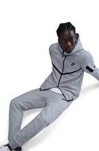 Load image into Gallery viewer, Nike Mens Tech Fleece Joggers - Heather Grey