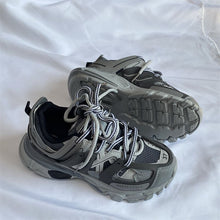 Load image into Gallery viewer, Men's Retro Chunky Sole Sneakers - Breathable Mesh Athletic Shoes with EVA Sole