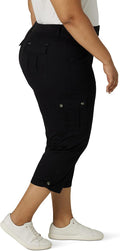 Lee Women's Plus Size Flex-to-go Mid-Rise Relaxed Fit Cargo Capri Pant