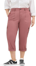 Lee Women's Plus Size Flex-to-go Mid-Rise Relaxed Fit Cargo Capri Pant