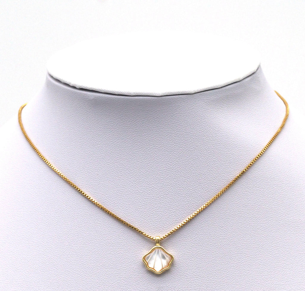 Gold White MOP Shell Charm, Sku#LX86