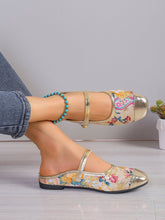 Load image into Gallery viewer, Women's Floral Slide Sandals - Stylish Summer Footwear with Buckle Detail