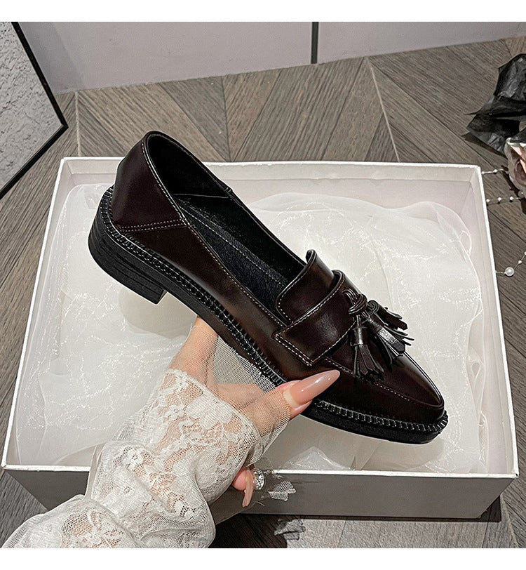 Women's Pointed-Toe Tassel Loafers - Slip-On Chunky Heel Shoes in Plus Sizes