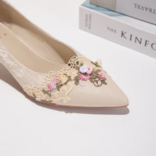 Load image into Gallery viewer, Women's Jacquard Kitten Heel Sandals | Pointed Toe Lace Flower Embroidery Heels