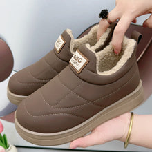 Load image into Gallery viewer, Women's Old Beijing Cotton Boots – Plaid Faux Fur Lined Flat Heel Mid-Calf Shoes