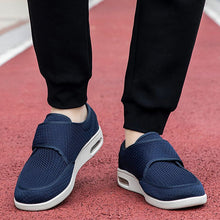 Load image into Gallery viewer, Men's Mesh Hollow-Out Casual Shoes