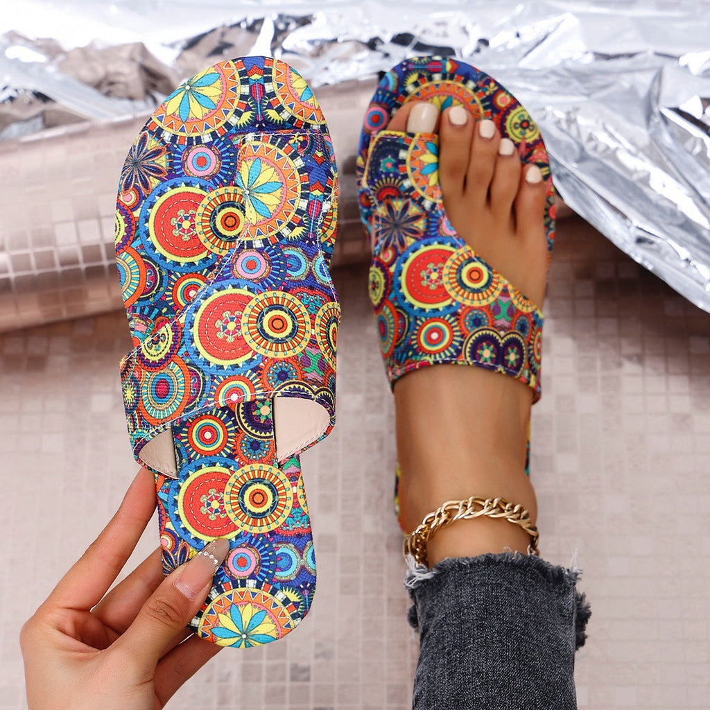 Women's Floral Ethnic Flip-Flops - Lightweight Non-Slip Flat Sandals