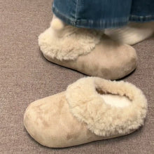 Load image into Gallery viewer, Retro Thick-Soled Fleece-Lined Slippers