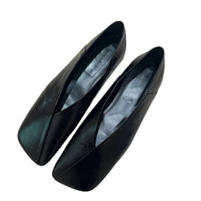 Load image into Gallery viewer, Women's French-Style Genuine Leather Square-Toe Flat Shoes - Elegant Slip-On Dress Flats